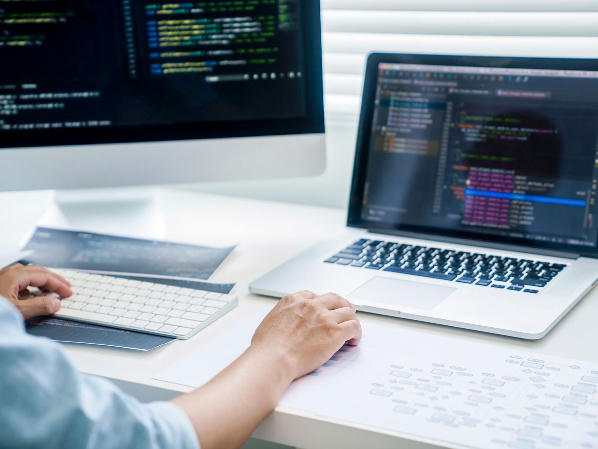 システムサービス事業部